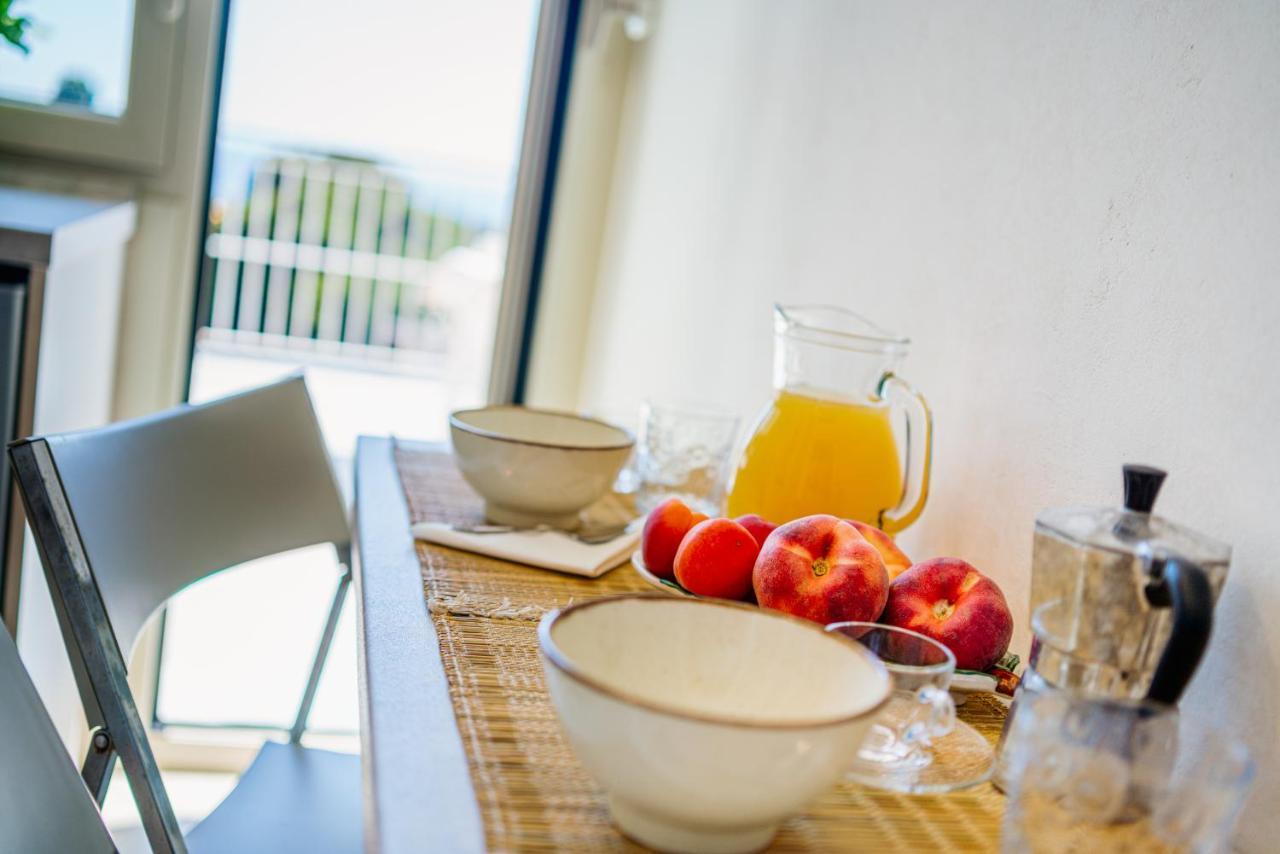 Tre Ponti Panoramic Seaview Apartment Sanremo Exterior photo